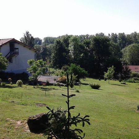 Ryokan Lankana Exideuil-sur-Vienne Ngoại thất bức ảnh